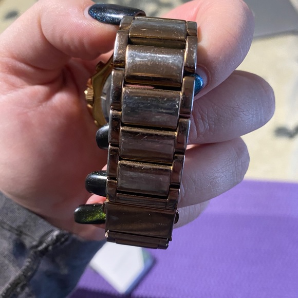 Michael Kors 5450 Rose Gold Crystal Chronograph Womens Wrist Watch - Picture 3 of 9